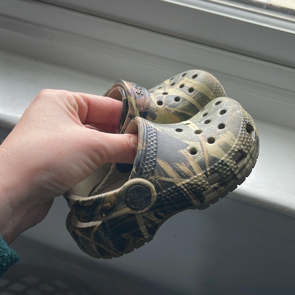 Little crocs